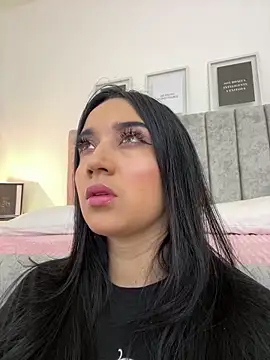 EmmyEvans1 online show from February 2025 02:48:02 PM