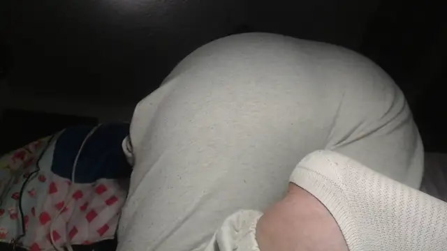 prettyangelsquirt online show from November 2025 09:50:01 PM