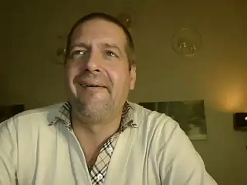 Snapshot of matrikes1 chatting on February 2025 07:13:01 PM matrikes1 online show from February 2025 07:13:01 PM