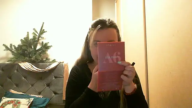 SusanCurt online show from January 2026 05:48:02 PM