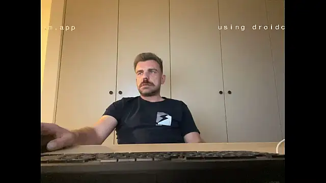 Snapshot of mrbigballs chatting on September 2025 05:40:02 PM mrbigballs online show from September 2025 05:40:02 PM