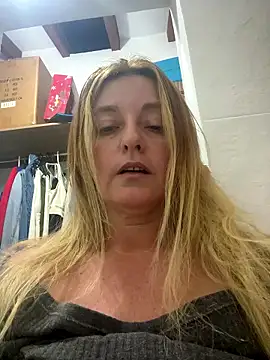 moniquerainx online show from January 2026 12:27:01 AM