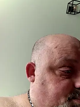Bibear197511 online show from June 2026 09:00:01 AM