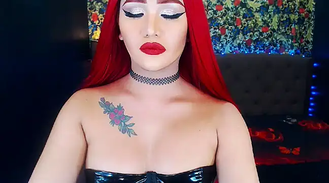 Snapshot of KylieMaxwellCaulfield_TS chatting on December 2024 10:45:01 PM KylieMaxwellCaulfield TS online show from December 2024 10:45:01 PM