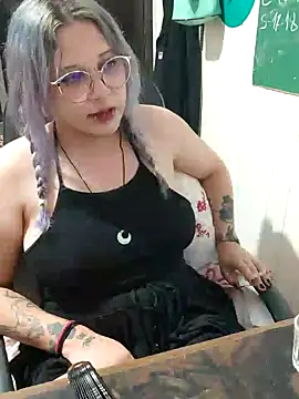 ElfGrey online show from December 2024 05:48:01 AM