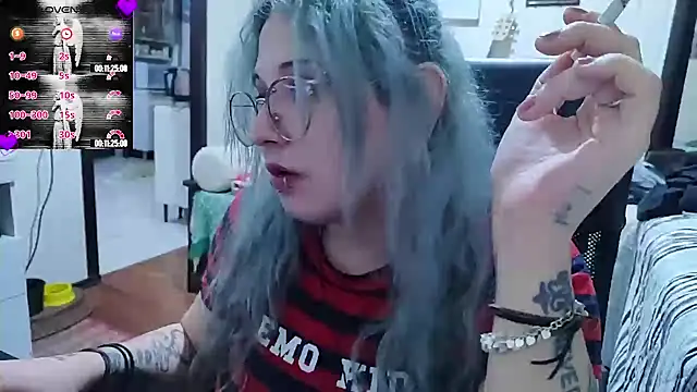 ElfGrey online show from October 2025 05:24:01 AM