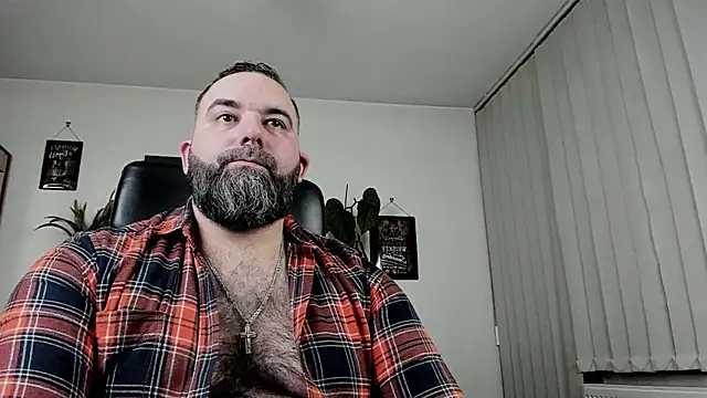 Snapshot of ChristophJules chatting on December 2025 11:24:01 PM ChristophJules online show from December 2025 11:24:01 PM