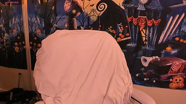 Evie-Luna online show from October 2025 02:50:02 AM