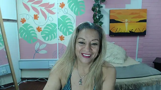 ZAMANTHA online show from March 2025 04:57:02 PM