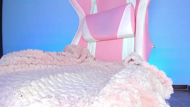 KataFerreira777 online show from February 2026 11:38:01 PM