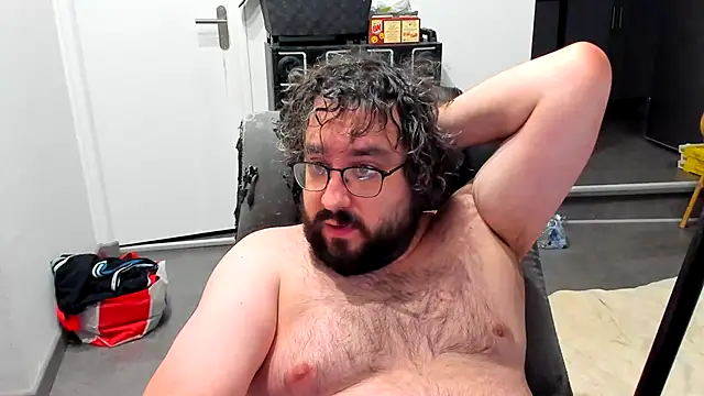 Snapshot of bears549a chatting on December 2024 12:13:01 AM bears549a online show from December 2024 12:13:01 AM