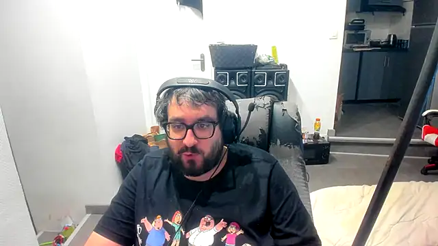 Snapshot of bears549a chatting on November 2025 05:33:01 PM bears549a online show from November 2025 05:33:01 PM