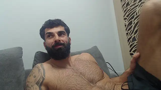 Verycutex online show from December 2025 08:26:01 PM