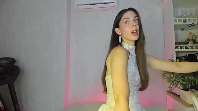 Teresa Hardly online show from October 2025 08:07:01 PM