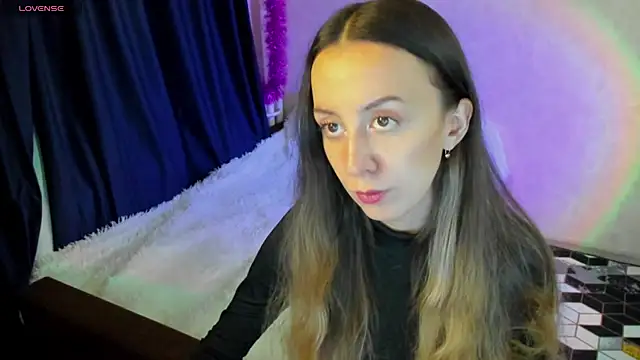 Snapshot of CurlySteph chatting on December 2024 05:48:01 PM CurlySteph online show from December 2024 05:48:01 PM