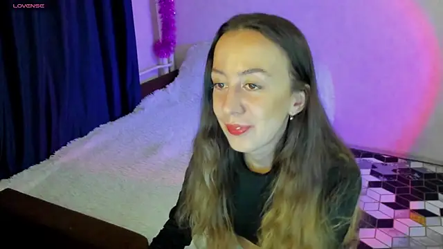 Snapshot of CurlySteph chatting on December 2024 04:36:01 PM CurlySteph online show from December 2024 04:36:01 PM