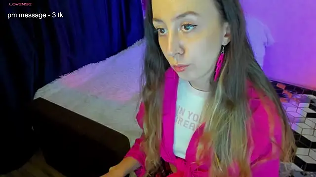 Snapshot of CurlySteph chatting on February 2025 06:08:02 PM CurlySteph online show from February 2025 06:08:02 PM