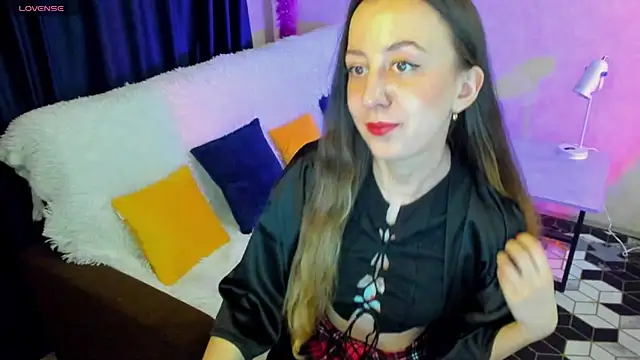 Snapshot of CurlySteph chatting on March 2025 04:04:02 PM CurlySteph online show from March 2025 04:04:02 PM