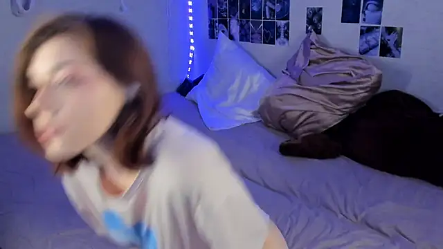 YunaPeace online show from March 2025 03:19:01 PM