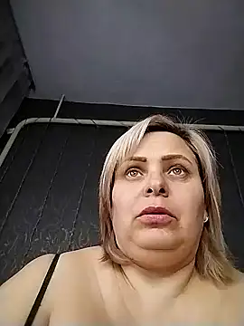 EvaCristal online show from March 2025 12:15:01 PM