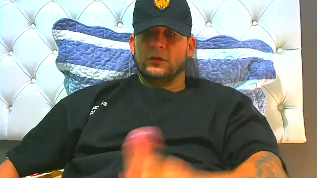 altenori112 online show from February 2026 02:33:01 PM