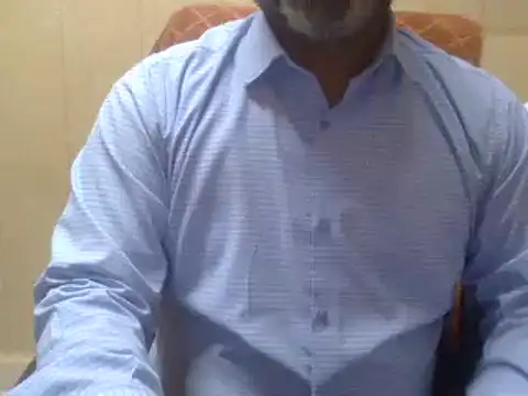 Snapshot of hairymaster95 chatting on January 2025 03:58:02 AM hairymaster95 online show from January 2025 03:58:02 AM