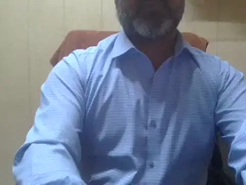 Snapshot of hairymaster95 chatting on January 2025 04:12:01 AM hairymaster95 online show from January 2025 04:12:01 AM