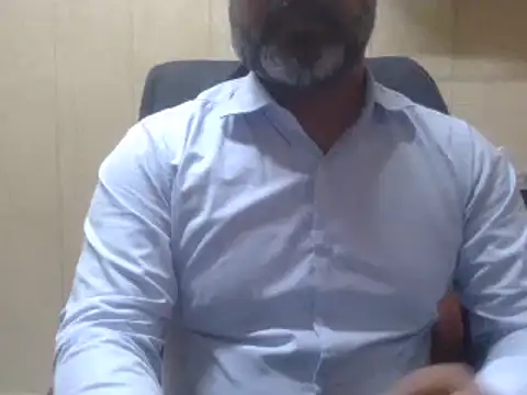 Snapshot of hairymaster95 chatting on January 2025 04:12:02 AM hairymaster95 online show from January 2025 04:12:02 AM