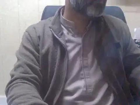 Snapshot of hairymaster95 chatting on January 2025 10:28:02 AM hairymaster95 online show from January 2025 10:28:02 AM