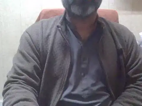 Snapshot of hairymaster95 chatting on January 2025 04:03:01 AM hairymaster95 online show from January 2025 04:03:01 AM