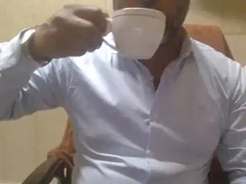 Snapshot of hairymaster95 chatting on February 2025 12:11:02 PM hairymaster95 online show from February 2025 12:11:02 PM