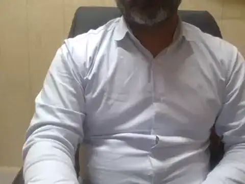 Snapshot of hairymaster95 chatting on February 2025 11:10:02 AM hairymaster95 online show from February 2025 11:10:02 AM