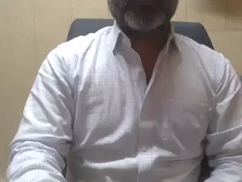 Snapshot of hairymaster95 chatting on February 2025 04:11:01 AM hairymaster95 online show from February 2025 04:11:01 AM