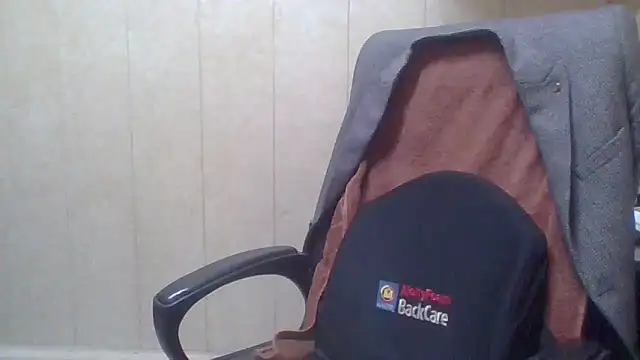 Snapshot of hairymaster95 chatting on February 2025 04:05:02 AM hairymaster95 online show from February 2025 04:05:02 AM