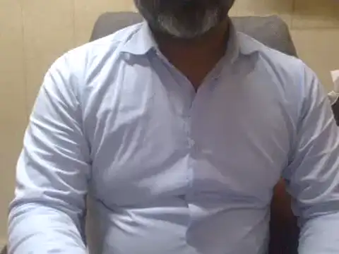 Snapshot of hairymaster95 chatting on February 2025 06:50:02 AM hairymaster95 online show from February 2025 06:50:02 AM