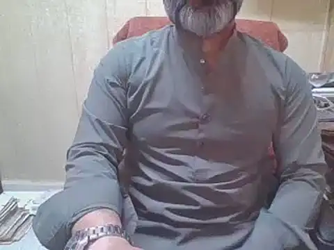 Snapshot of hairymaster95 chatting on September 2025 03:30:02 AM hairymaster95 online show from September 2025 03:30:02 AM