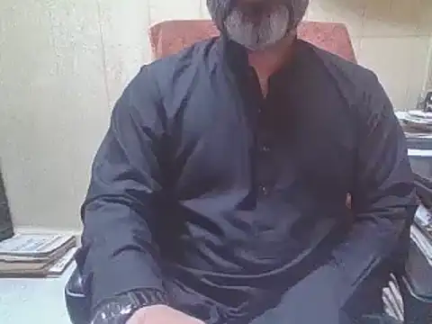 Snapshot of hairymaster95 chatting on September 2025 03:33:02 AM hairymaster95 online show from September 2025 03:33:02 AM