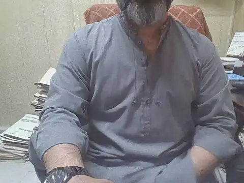 Snapshot of hairymaster95 chatting on October 2025 03:26:02 AM hairymaster95 online show from October 2025 03:26:02 AM