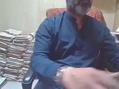 Snapshot of hairymaster95 chatting on October 2025 03:54:02 AM hairymaster95 online show from October 2025 03:54:02 AM