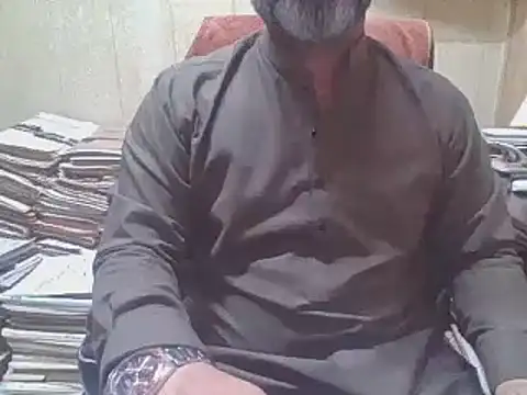 Snapshot of hairymaster95 chatting on November 2025 04:25:01 AM hairymaster95 online show from November 2025 04:25:01 AM