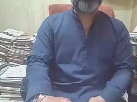 Snapshot of hairymaster95 chatting on November 2025 04:25:02 AM hairymaster95 online show from November 2025 04:25:02 AM