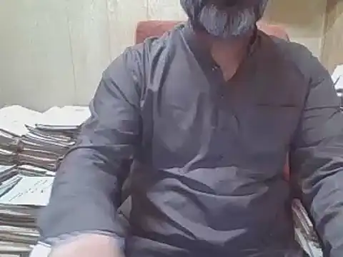 Snapshot of hairymaster95 chatting on November 2025 04:13:02 AM hairymaster95 online show from November 2025 04:13:02 AM