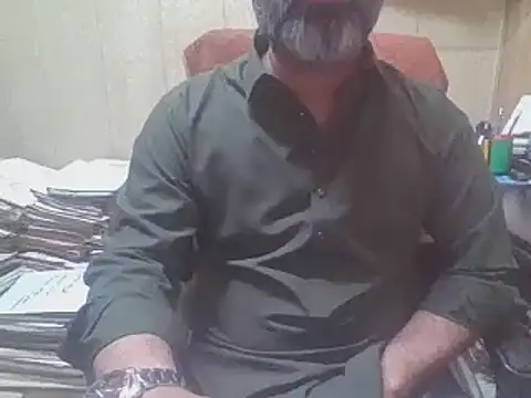 Snapshot of hairymaster95 chatting on November 2025 04:12:01 AM hairymaster95 online show from November 2025 04:12:01 AM