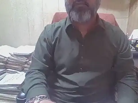 Snapshot of hairymaster95 chatting on November 2025 05:51:01 AM hairymaster95 online show from November 2025 05:51:01 AM