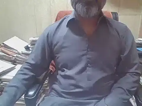 Snapshot of hairymaster95 chatting on November 2025 04:17:02 AM hairymaster95 online show from November 2025 04:17:02 AM