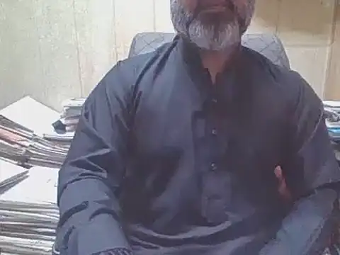 Snapshot of hairymaster95 chatting on November 2025 04:23:02 AM hairymaster95 online show from November 2025 04:23:02 AM