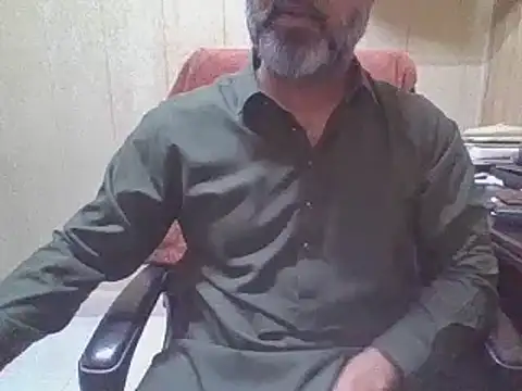 Snapshot of hairymaster95 chatting on May 2026 04:30:02 AM hairymaster95 online show from May 2026 04:30:02 AM