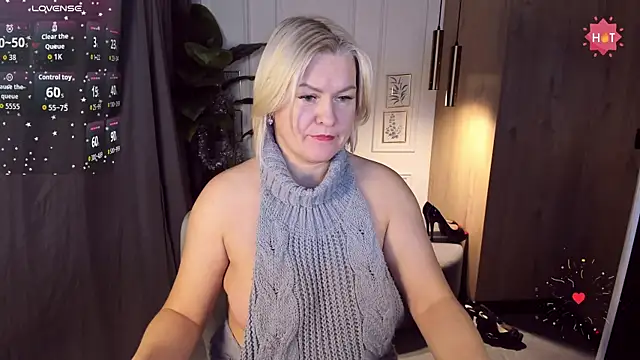 YolandaKiss online show from January 2026 08:25:02 PM