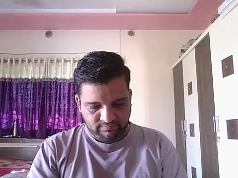 Snapshot of dhruv_love chatting on September 2025 04:12:02 AM dhruv love online show from September 2025 04:12:02 AM