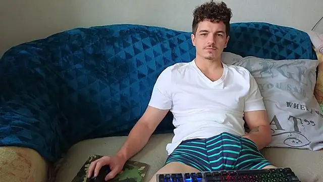 Remy Miles online show from September 2025 06:29:01 AM